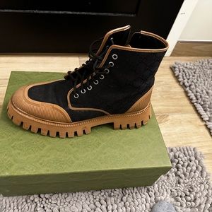 Men’s Gucci boots